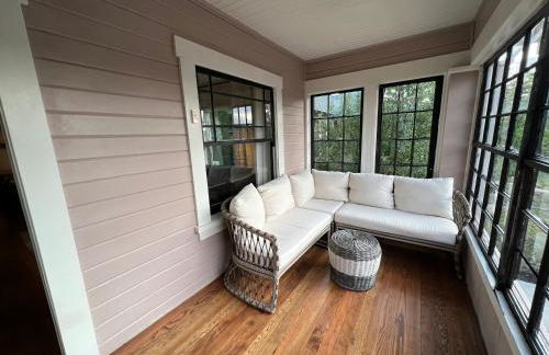 Downtown Williams, walk everywhere, remodeled - Photo 3