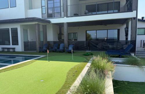 Luxury waterfront Villa Heated pool and sauna - Photo 3
