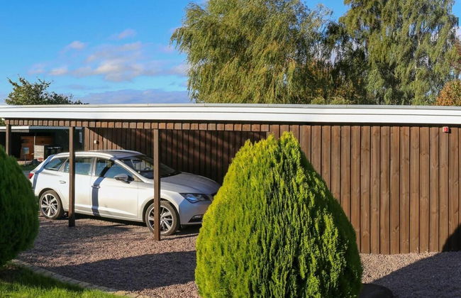 The Comfort of This Cottage Merges With Nature - Photo 27