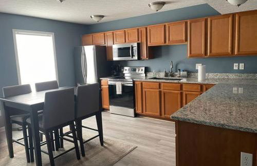 Beautiful 3 BR Townhome - Recently Updated! - Foto 5