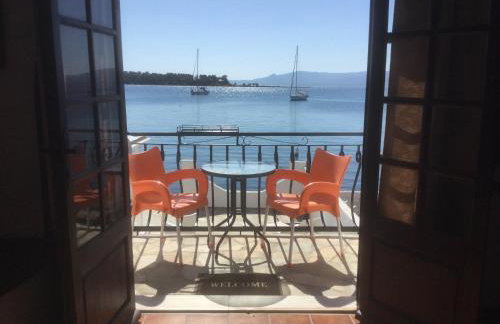 Villa Belmar Self-Catered Apartments - Photo 2