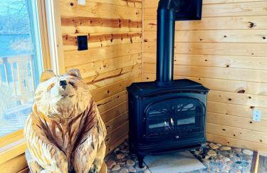 Cozy Lakefront Retreat with Game Room, Outdoor Living and Dock in Wisconsin - Foto 45