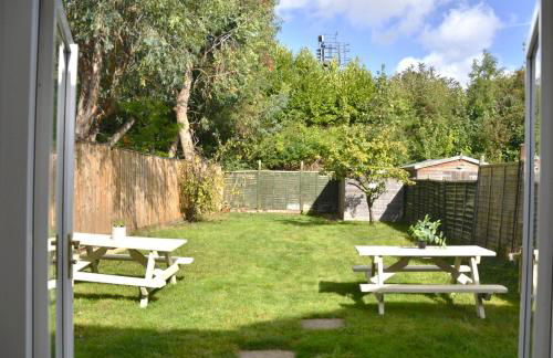 5 bedroom detached house sleeps 13 spacious Parking 5 mins driving to Bicester Village - Foto 69