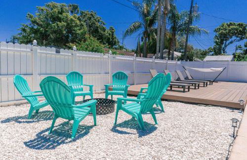 Four Bed Home with Pool Game Room Bar Near Beach - Foto 76