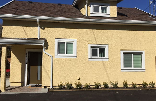 Arbutus Rose House by Elevate Rooms - Photo 16