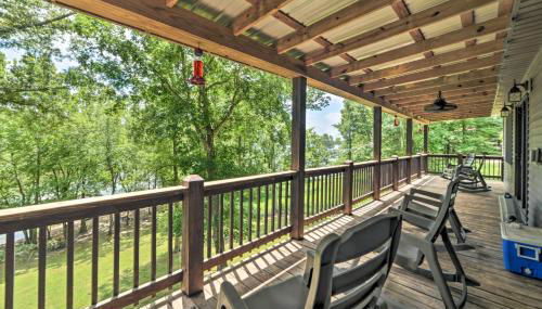 Lakefront Rest-Ashored Home with Private Dock! - Foto 2