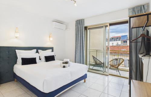 Central -300m Palais- Seaview-A/C-WIFI-spacieux - Foto 13