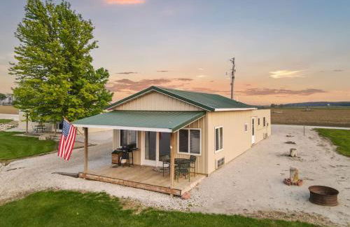 River Cabin with Grill and Boat Slip - Foto 1