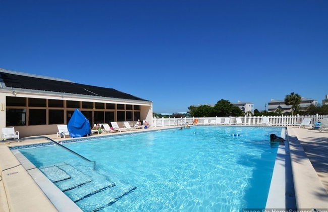 Enclave 202a 2 Bedroom Condo by RedAwning - Foto 21