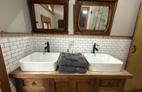 Stunning Cabin on Land Close to Lake Outdoor Area - Foto 14