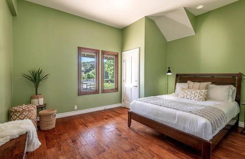 The Oaktree Estate by Fieldtrip 7 Acre Private Resort with Lake Pool Vineyard - Foto 43