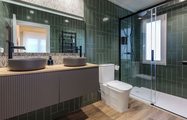 Genteel Home Jovellanos Terrace - Photo 15