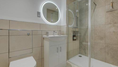 Ground Floor Apartment with Courtyard - Foto 5, Shower