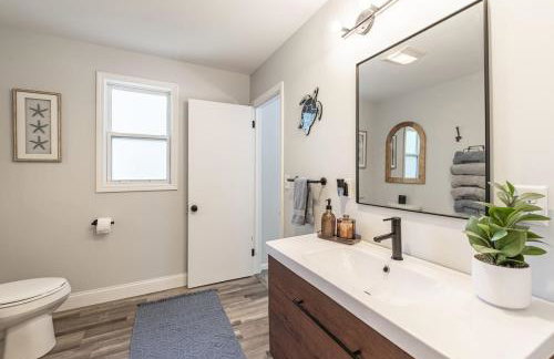 Coastal Comfort Meets Beachside Bliss - Foto 27