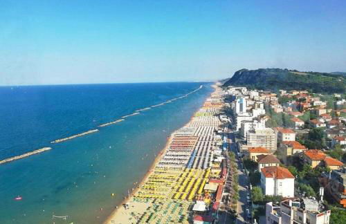 Casa Lazzarini luxury apartment di fronte al Teatro Rossini - Foto 45