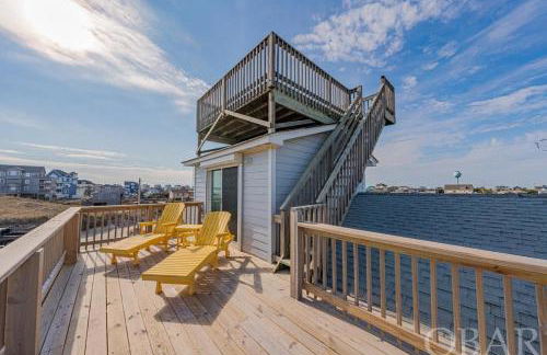 Nautical Endeavors Beach House Steps from Surf - Foto 17