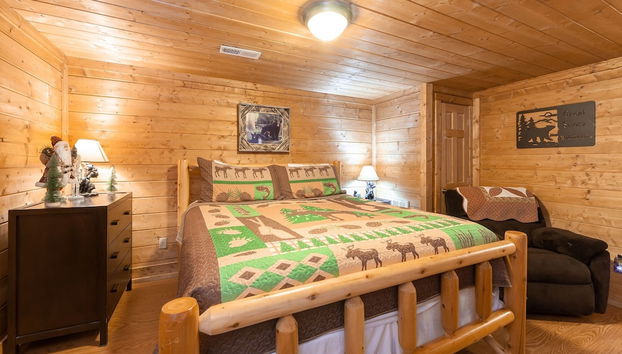 Something Extra 2 Bedroom Cabin by RedAwning - Foto 4, Habitación