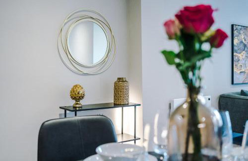 Premium 3 Bed Apartment City Centre - Free Parking - Foto 44