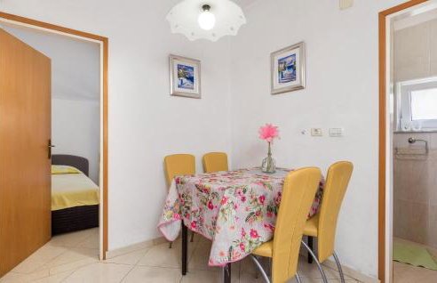 Beautiful Apartment In Punta Kriza - Foto 21