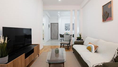 LIV - Comfortable & Stylish Escape in Pagrati - Foto 2