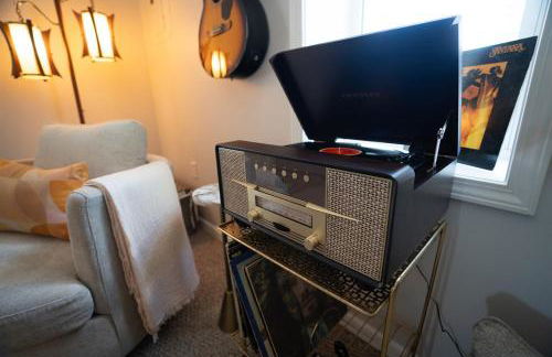 Historic Farm Cottage on 800-Acre Orchard - Foto 48