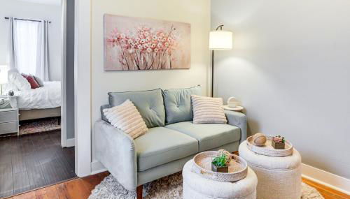 Walkable Location Quaint Cottage in Forest Grove! - Foto 4