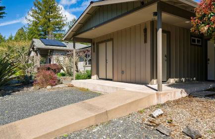 Sonoma Hideaway w Private Pool Fire Pit Game Room Guest Studios - Foto 24