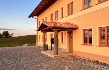 Stay Nice Apartments Dorfen Nähe München Jacuzzi Grillkota 75 Zoll TV - Foto 1