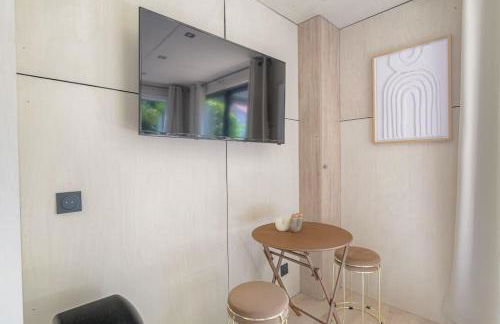 Tiny-house atypique, 4 personnes, Saint-Didier - Photo 7