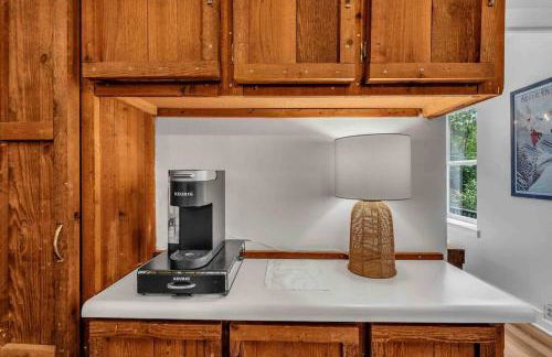 Where We Roam Log Cabin with Mountain Views - Foto 25