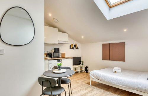 Le Factory - Studio contemporain - Proche métro B - Foto 12