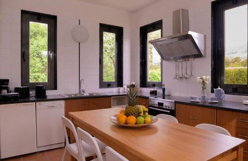 Red Castle - Photo 30