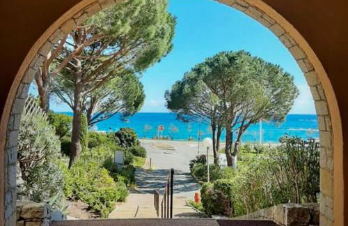 Les Issambres appartements climatisés en bord de mer - Foto 1