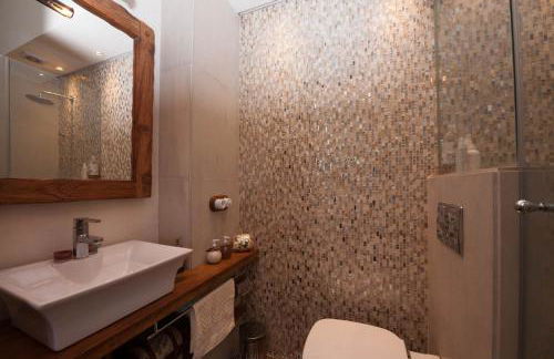 Historic Canarian House, Private Heated Infinity Pool, BBQ, WIFI + Panoramic Ocean Views - Foto 4