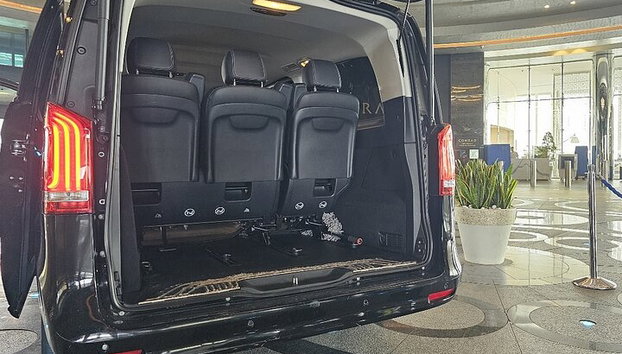 Traslado privado desde el aeropuerto de Abu Dhabi a Dubai o viceversa - Foto 3