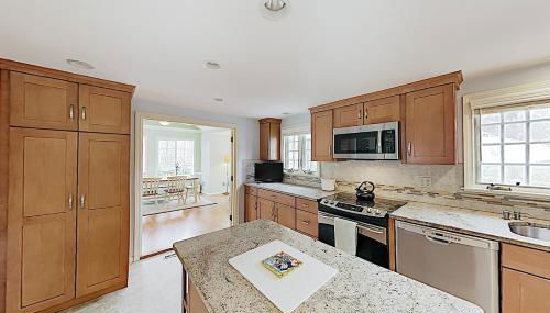 Skinequit Cottage - Photo 4