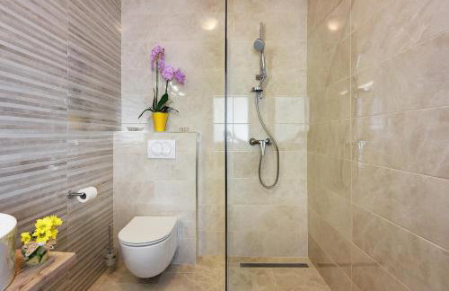 Radola residence by Radola family - Photo 29