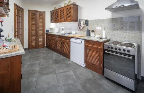 Palácio - Exclusive Villa, Caloura - Photo 15