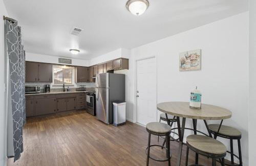 The Cozy Rustic Sequoia Wi-Fi & 2 Garage - Foto 23