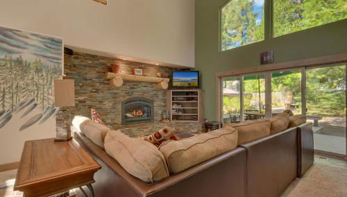 High Sierra at Dollar Point - Private Hot Tub, Close to Ski Resorts, Pet Friendly! - Foto 2