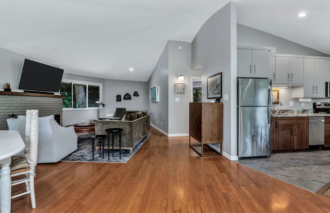 The Upper Deck - Foto 24