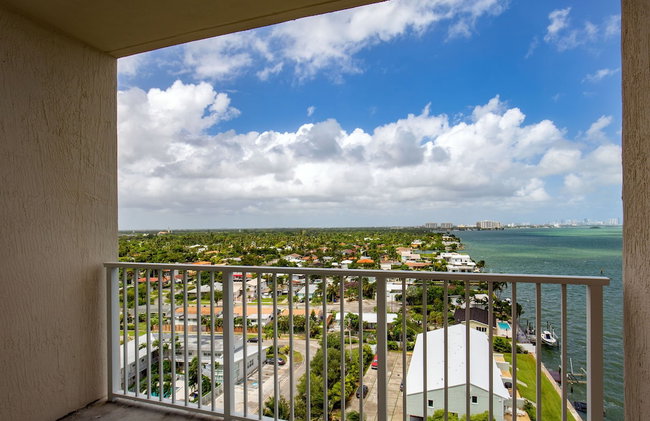 Shorecrest Miami Bay - Photo 39