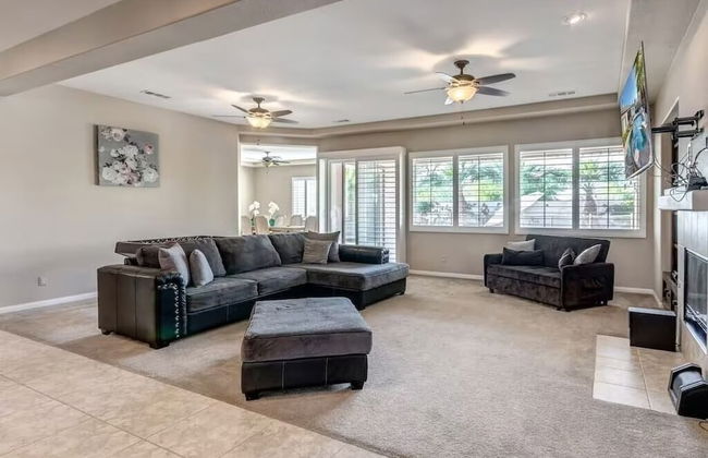 Lux Desert Oasis w/ saltwater pool near Coachella - Foto 17