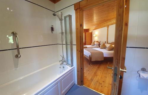 The Dorset Resort - Photo 32