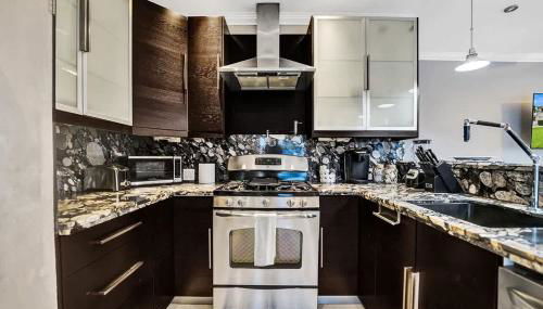 Beach Isles Modern 1BR Waterfront Apartment with Patio - Foto 3