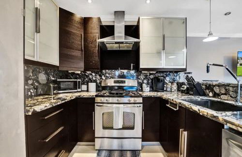 Beach Isles Modern 1BR Waterfront Apartment with Patio - Foto 3