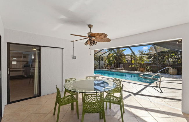 Milano Vacation Rental: Newly Renovated 3-BR Home with Private Pool, Hot Tub, and Pet-Friendly Front Yard. Minutes from Vanderbilt Beach - Foto 17