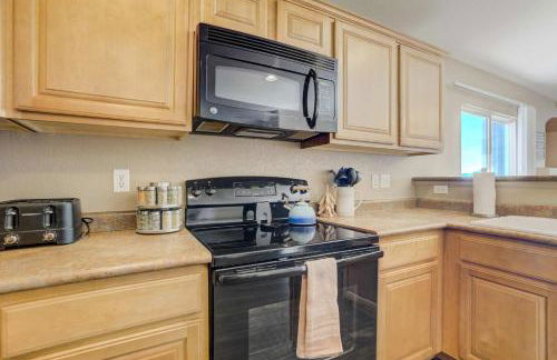 Silver Outpost Near Peterson SFB & Game Lounge - Foto 17