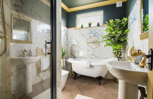 Luxury Versace 2 Bed, Hot Tub, Pool Table, Sky Tv - Foto 45