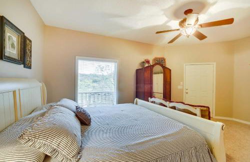 Home in Bella Vista with Deck and Lake Windsor Views! - Foto 26